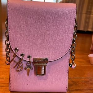 Henri Bendel phone purse
